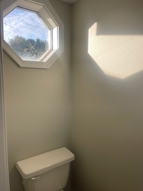 Building Photo - 309 Jo Anns Way