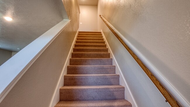 Building Photo - 4089 Cross Park Dr
