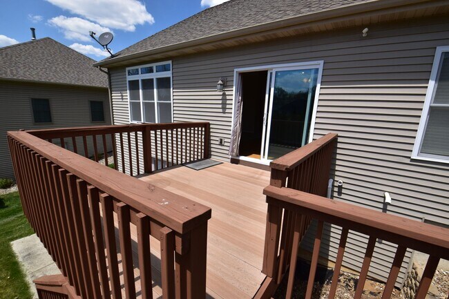Building Photo - 18416 Summer Wind Ln