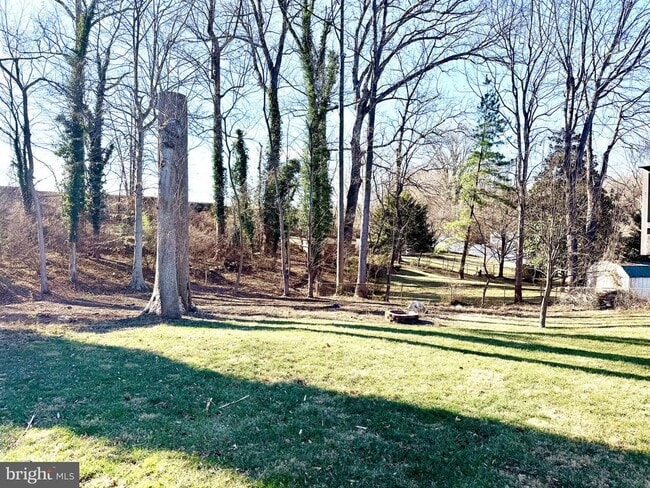 Building Photo - 7815 Bristow Dr