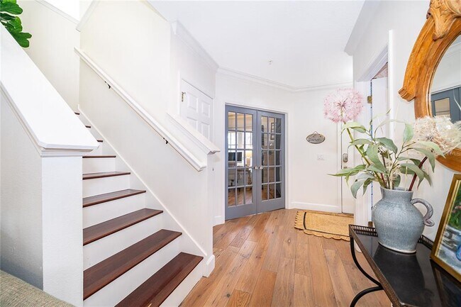 Building Photo - 2823 Wilford Ave