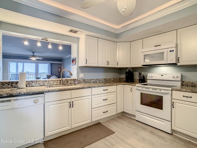 Building Photo - 1700 Commodore Blvd