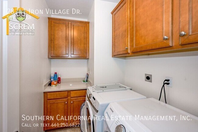 Building Photo - 28741 N Iron Village Dr