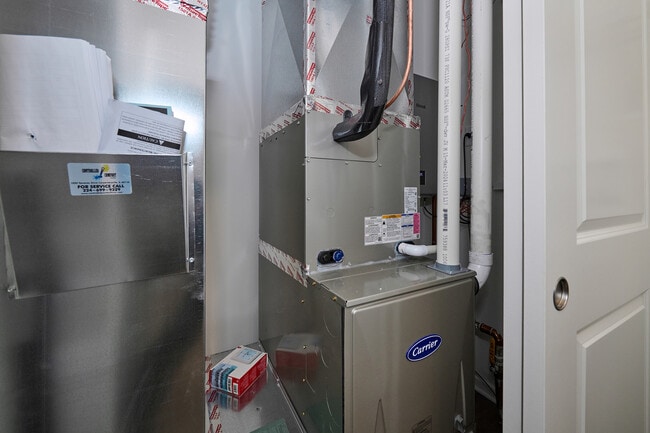 Building Photo - 1179 Woodlily Ln