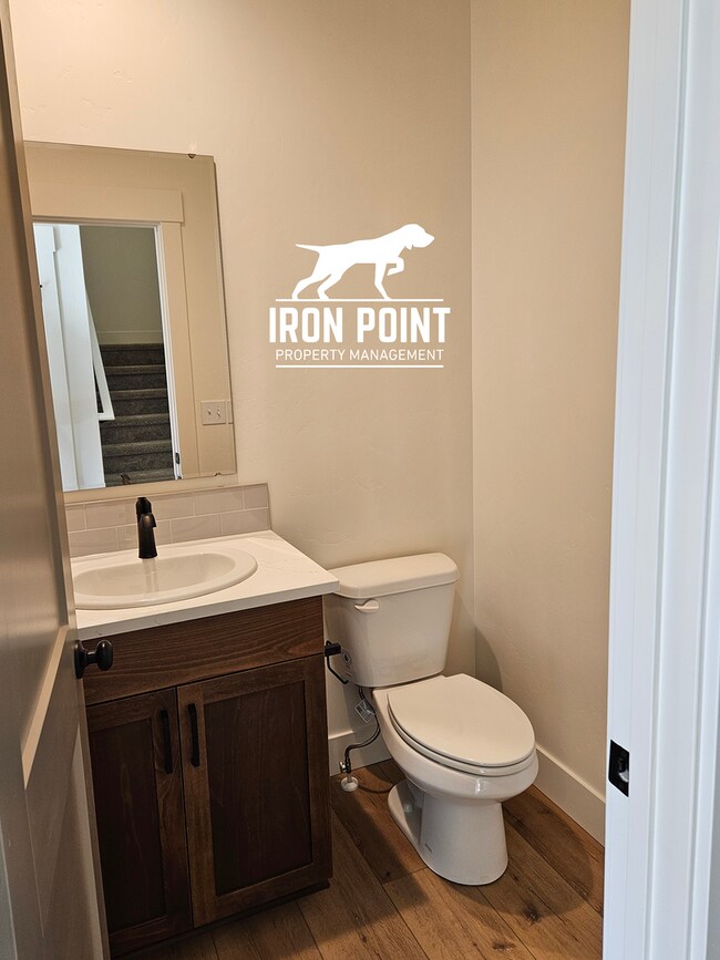 Building Photo - Brand New, Never-Lived-In 3-Bed, 2.5-Bath Townhome in Caldwell - One Month Free with Move-In by 3/15