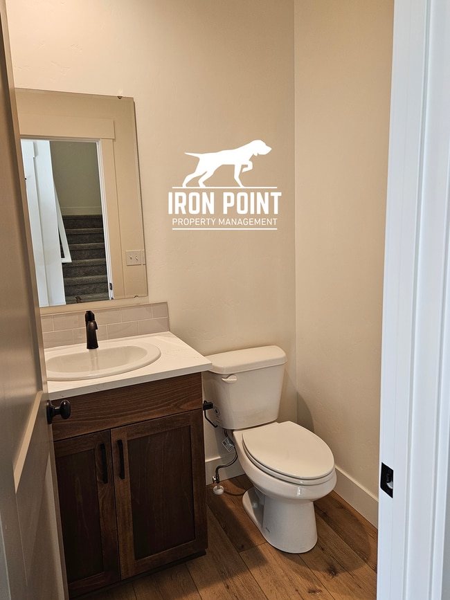 Building Photo - Brand New Never Lived-In 3-Bed, 2.5-Bath Townhome in Caldwell, ID – Available Now!