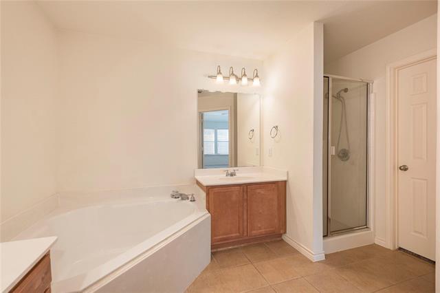 Building Photo - 2612 Pinto Dr