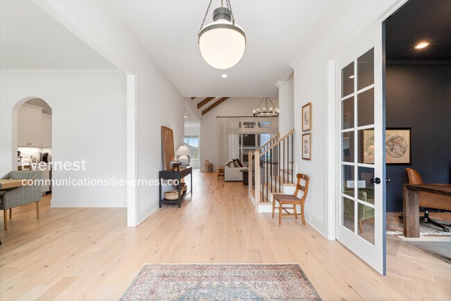 Building Photo - 1845 Traditions Cir