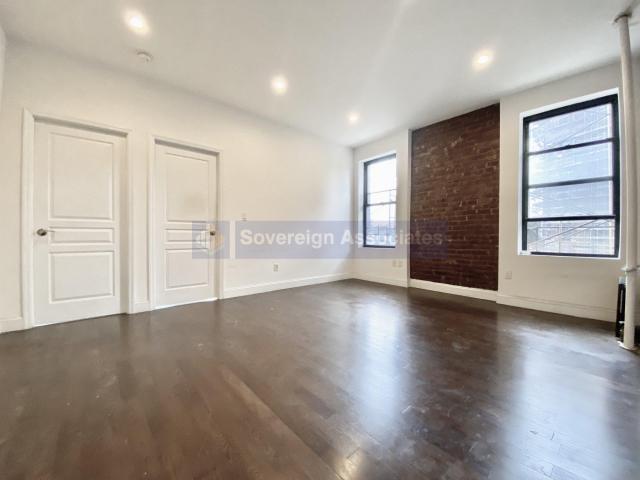 Primary Photo - 4 bedroom in NEW YORK NY 10027