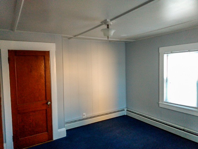 Building Photo - 60 Pleasant St