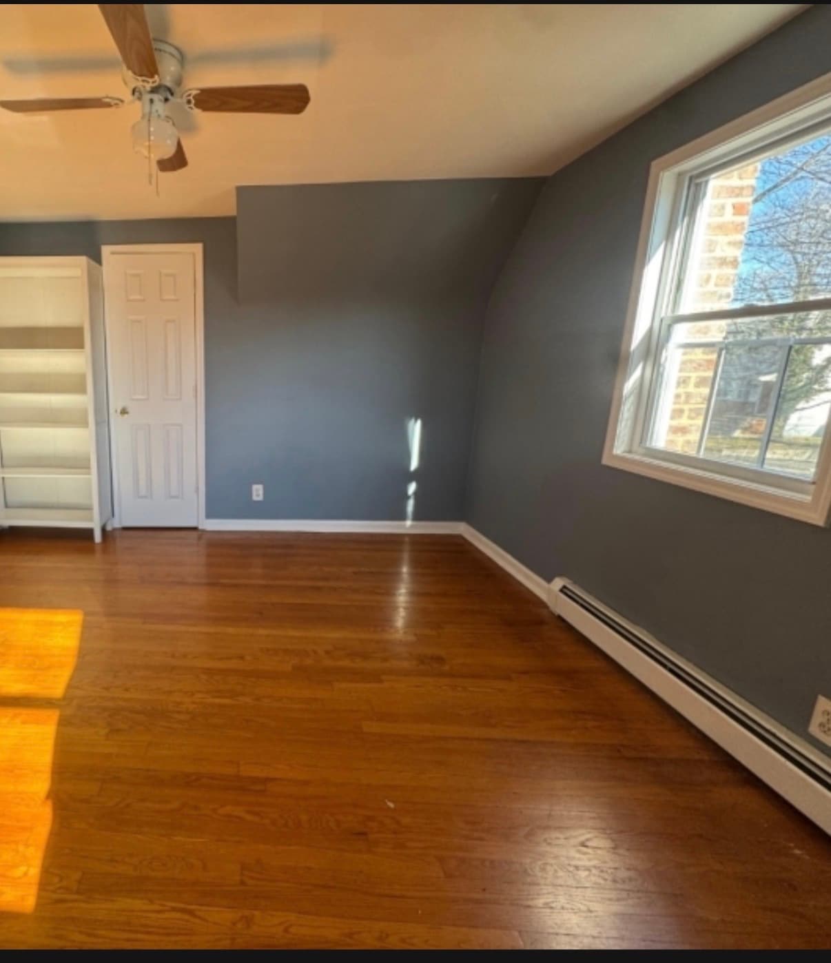 Building Photo - 2505 Girard Pl