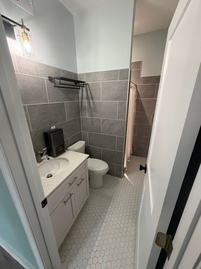 Building Photo - Keysville 2 Bedroom