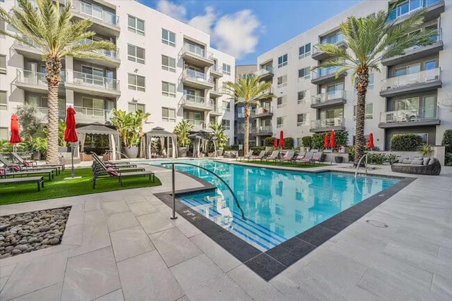 Building Photo - 4040 Twain Ave