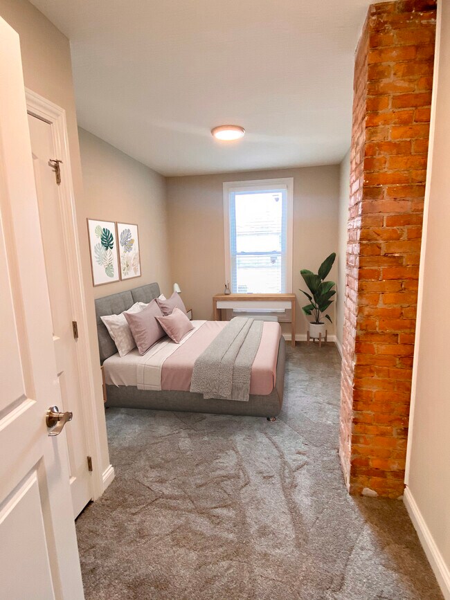 Building Photo - 980 Harrison Ave