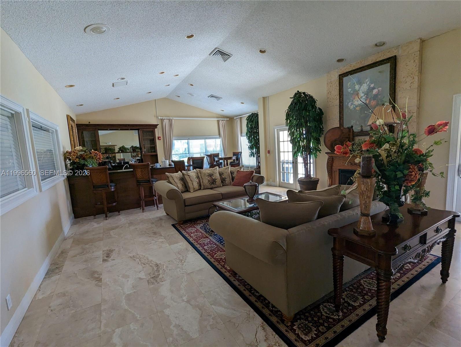 Building Photo - 3430 Pinewalk Dr N