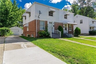 Building Photo - 1523 Babbitt Rd