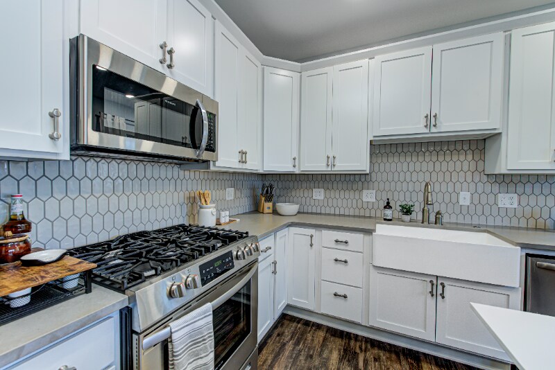 Building Photo - 931 Lasalle St