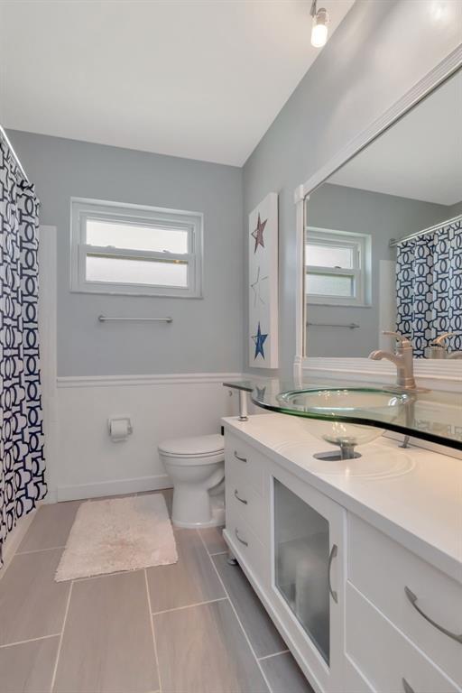 Building Photo - 4712 114th St N