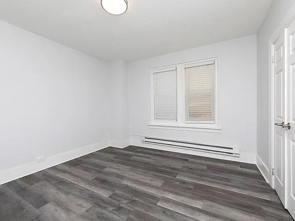 Building Photo - 2220 Walnut St