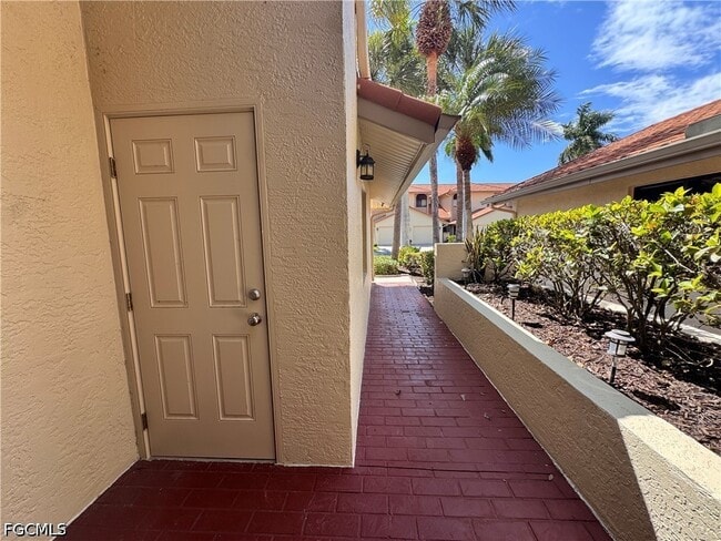 Building Photo - 16551 Heron Coach Way
