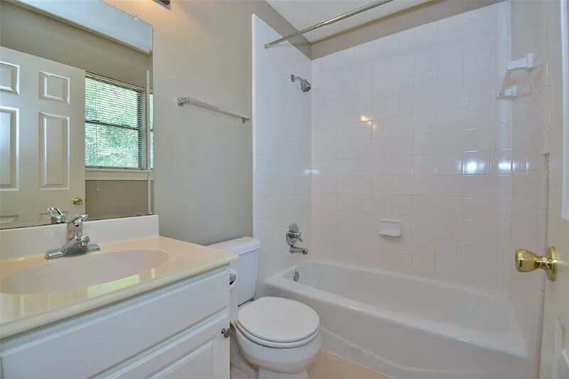 Building Photo - 504 Texas St