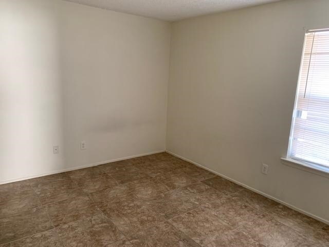 Building Photo - 109 Shannon Cir