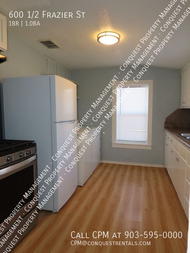 Building Photo - 600 E Frazier St