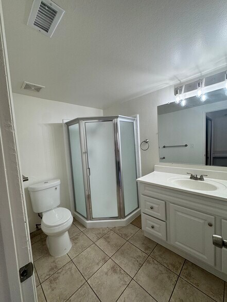 Bathroom #3 - 4048 Maxson Rd
