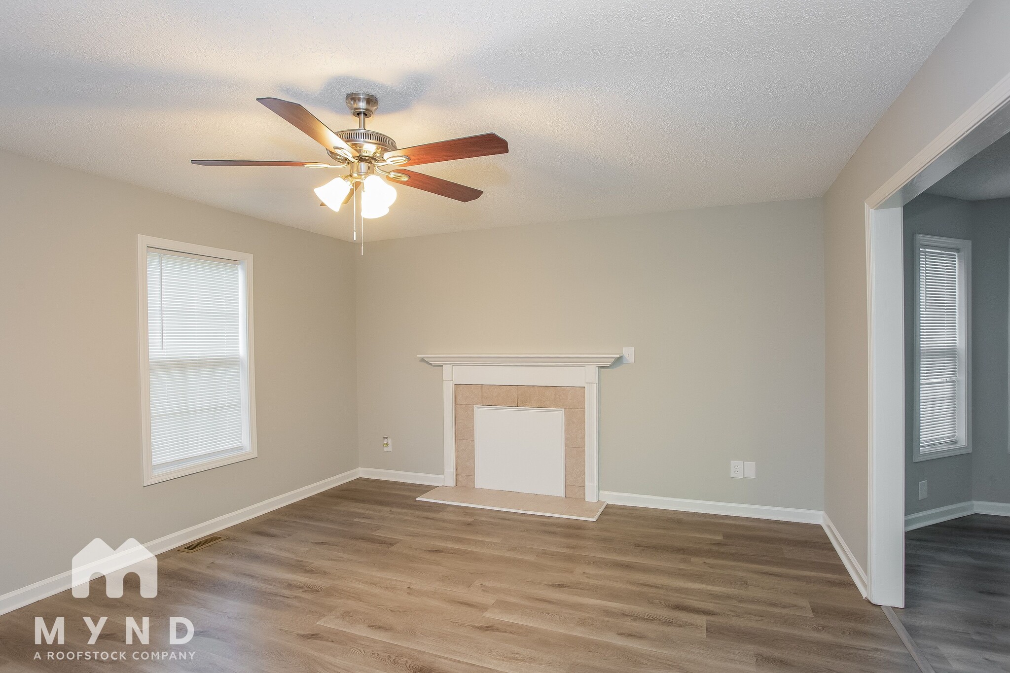 Building Photo - 312 Chinaberry Dr