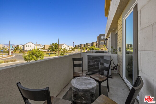 Building Photo - 27109 Vly Oak Pl
