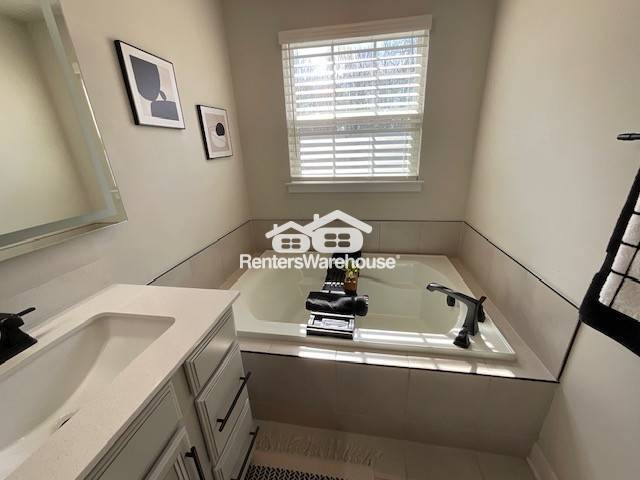 Building Photo - 2195 Autumn Cyprus Ave