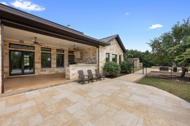 Building Photo - 3400 Tuscany Dr