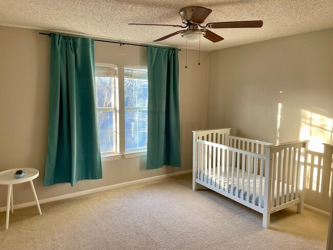 Building Photo - 4301 Lavaca Dr