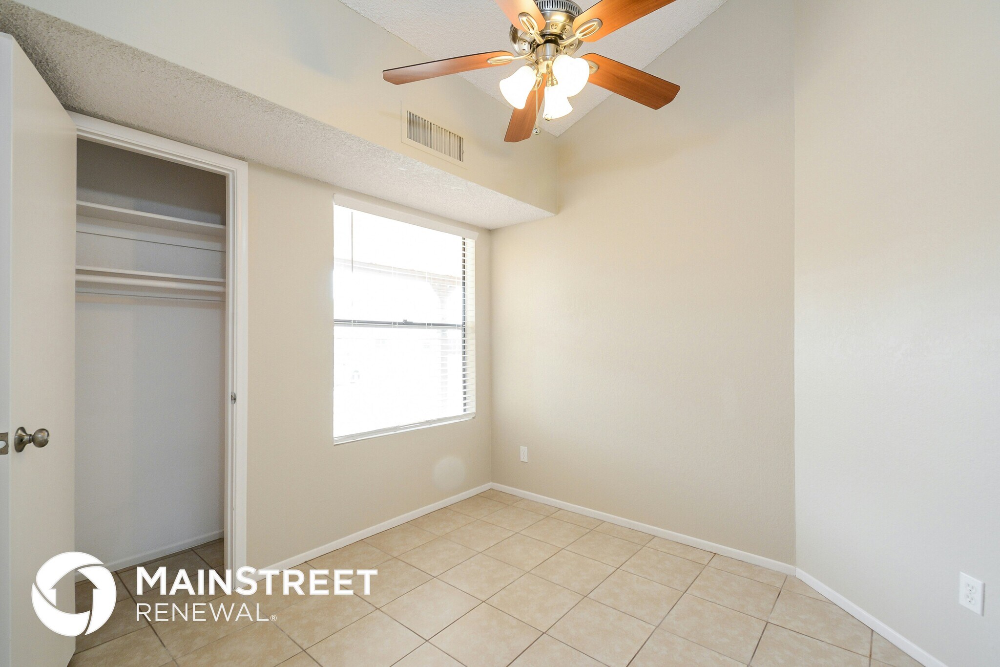 Building Photo - 3119 W Camino Azul