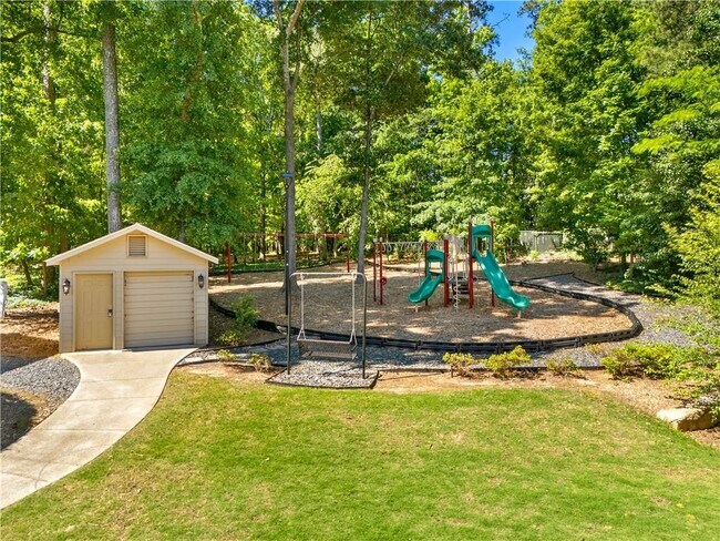 Building Photo - 46 Mt Vernon Cir