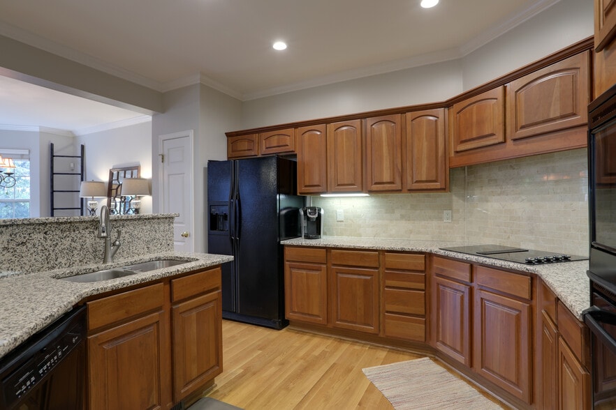 Building Photo - 641 Old Hickory Blvd Unit 59