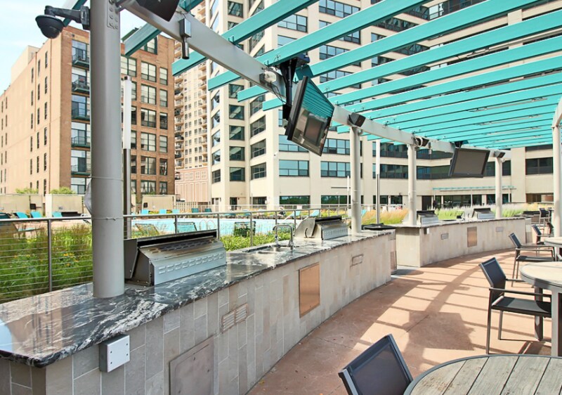 Building Photo - 1172 S Michigan Ave