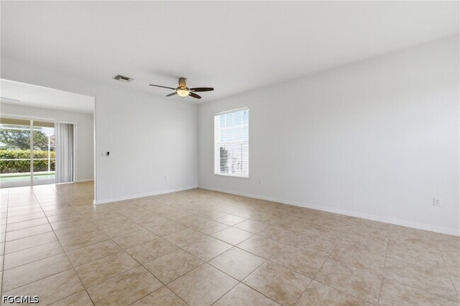 Building Photo - 2639 Bellingham Ct