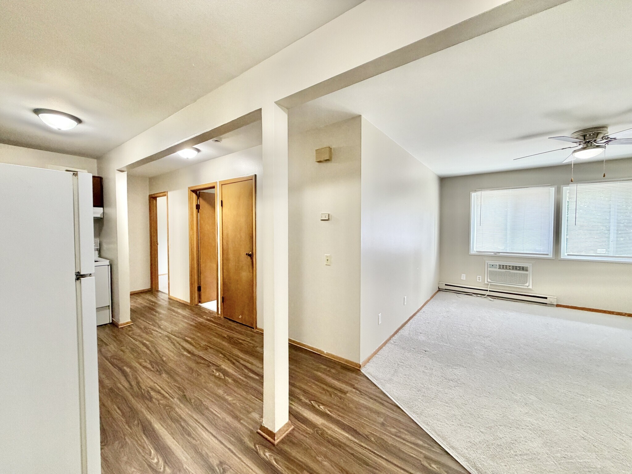 Building Photo - 821 George St