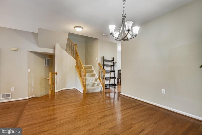 Building Photo - 45832 Edwards Terrace