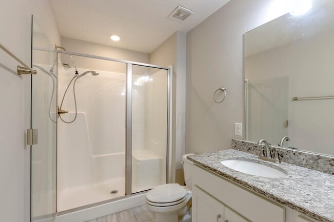 Building Photo - 4333 Doral Dr