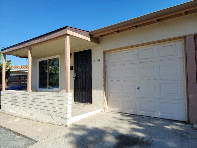 Primary Photo - 6091 Horton Dr