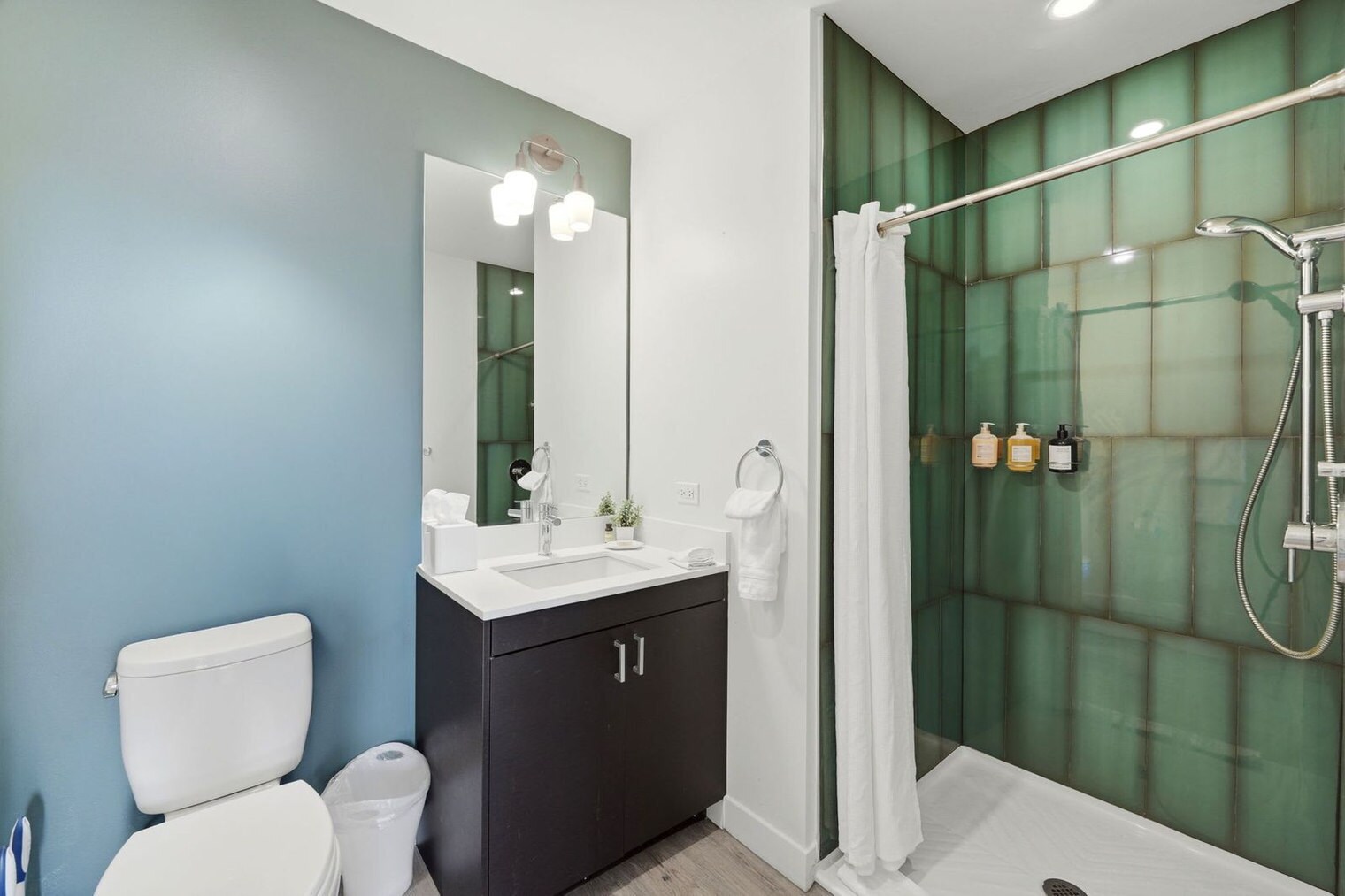 Building Photo - 417 S Dearborn St