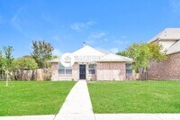 Building Photo - 3 Bedroom Pet-Friendly Home in Balch Springs, TX with Main Street Renewal