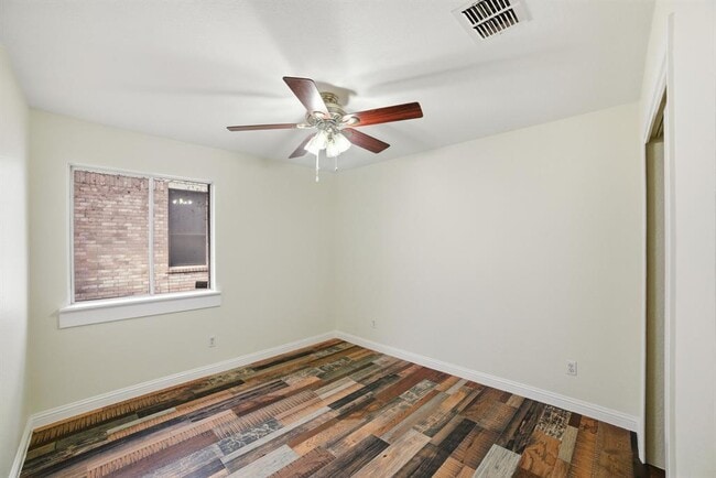 Building Photo - 700 Horizon Trail