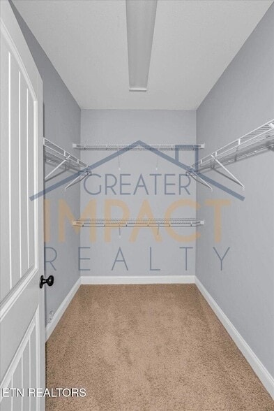 Building Photo - 810 Klondike Way