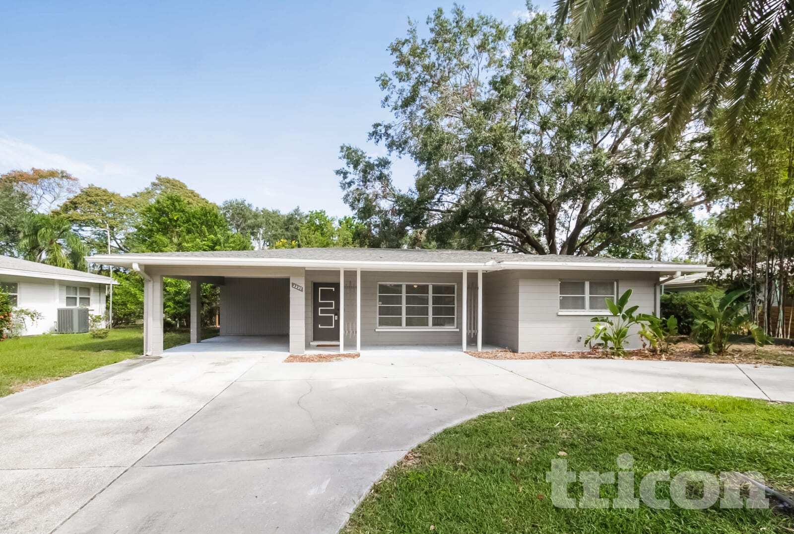 Building Photo - 2237 Grove St