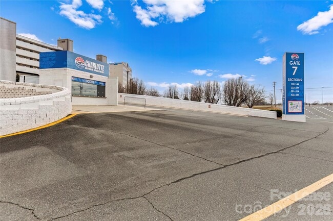 Building Photo - 4721 Morehead Rd