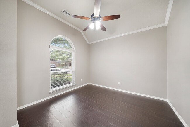 Building Photo - 6505 Sage Ct