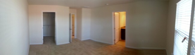 Building Photo - 22853 Lacey Oak Terrace